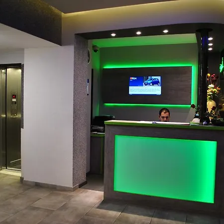 Landmark Am Kracauerplatz Hotell 2*