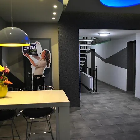 Landmark Am Kracauerplatz Hotel 2*