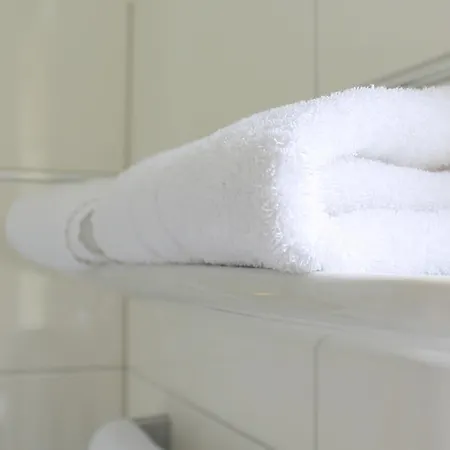 Landmark Am Kracauerplatz 2*