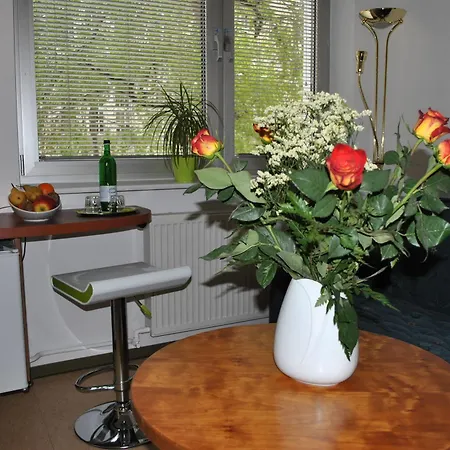 Landmark Am Kracauerplatz 2*