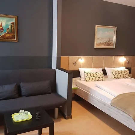 Hotel Landmark Am Kracauerplatz Berlijn