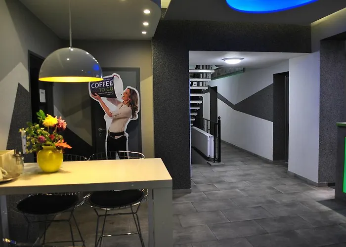 Landmark Am Kracauerplatz Hotel 2*